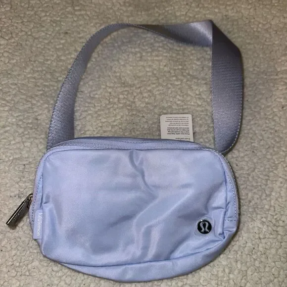 lululemon belt bag pastel blue Everywhere Crossbody 1L Once you find your perfect fit lululemon Everywhere Belt Bag Starch
